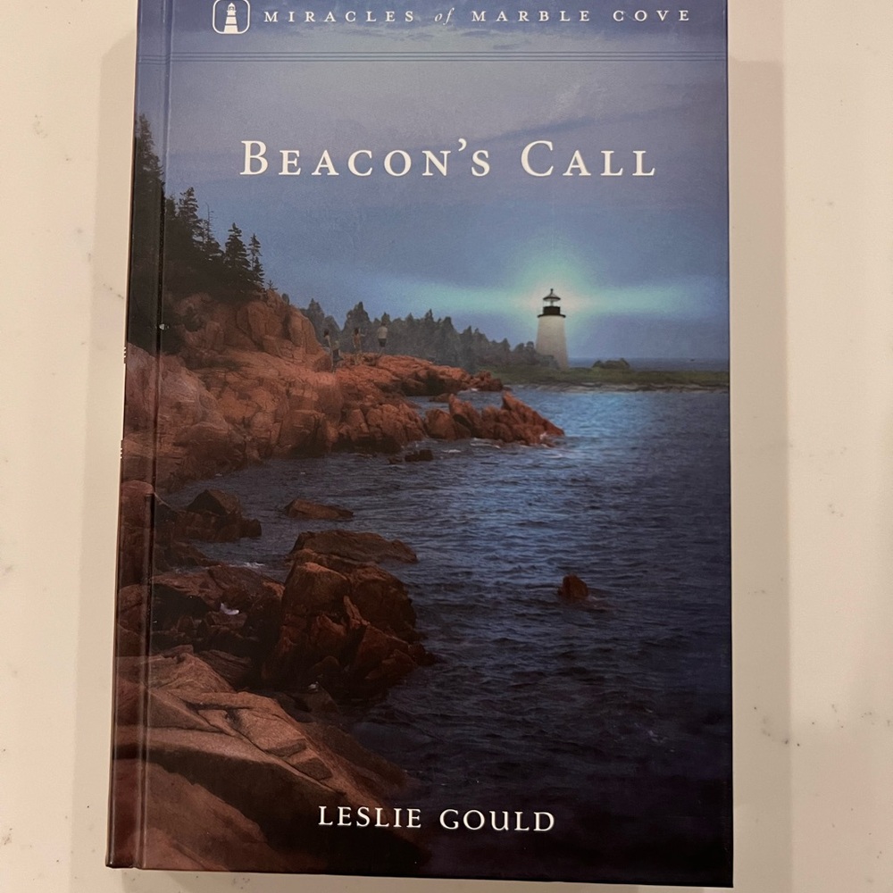 Beacon's Call by Leslie Gould (Miracles of Marble Cove #4)